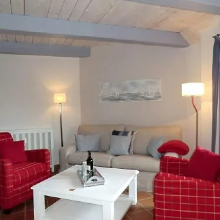 In Borgsum With Swimming Pool * Borgsum