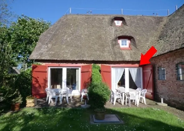 In Borgsum With Swimming Pool *